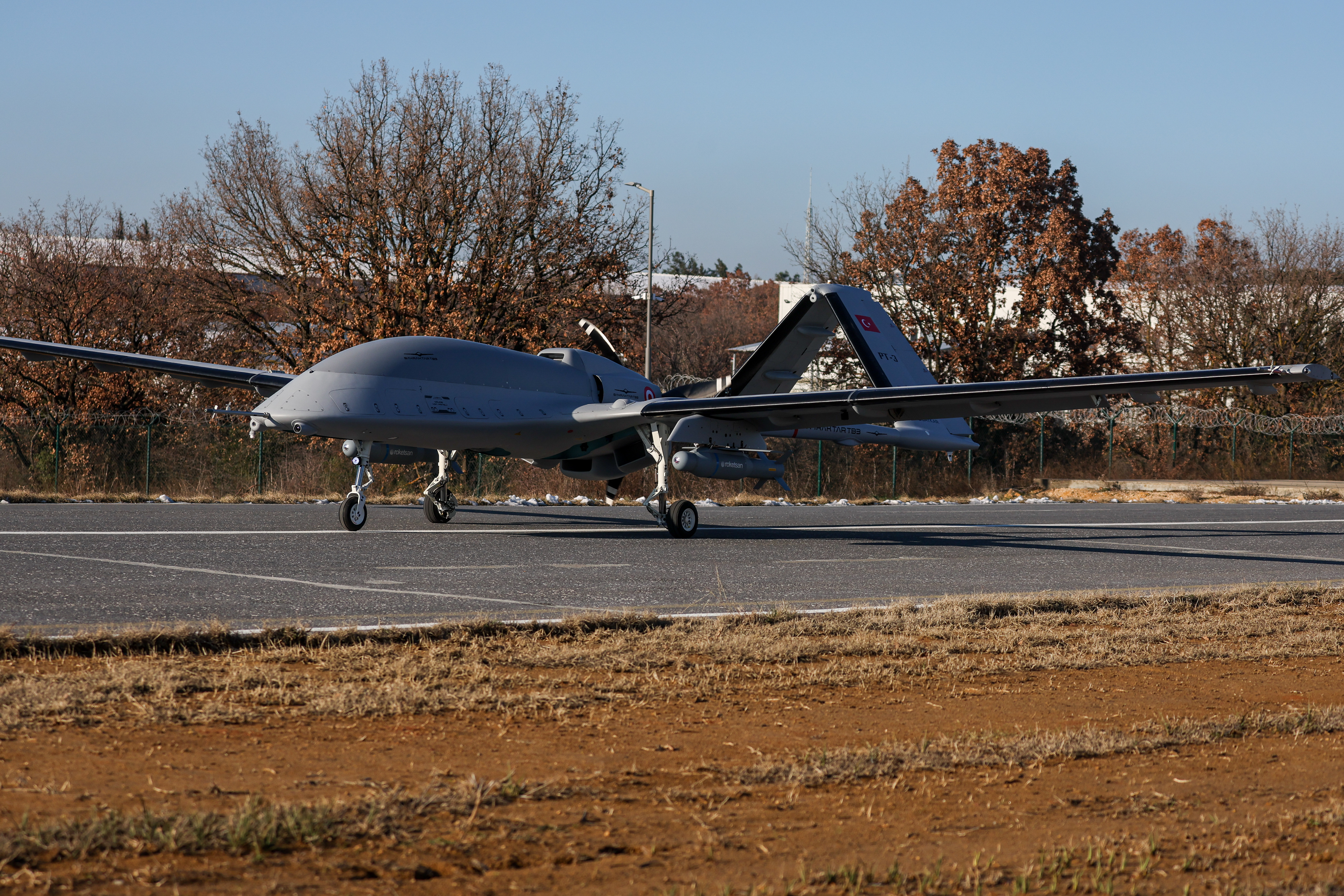 Bayraktar TB3 MAM-T ile hedefi tam isabetle vurdu