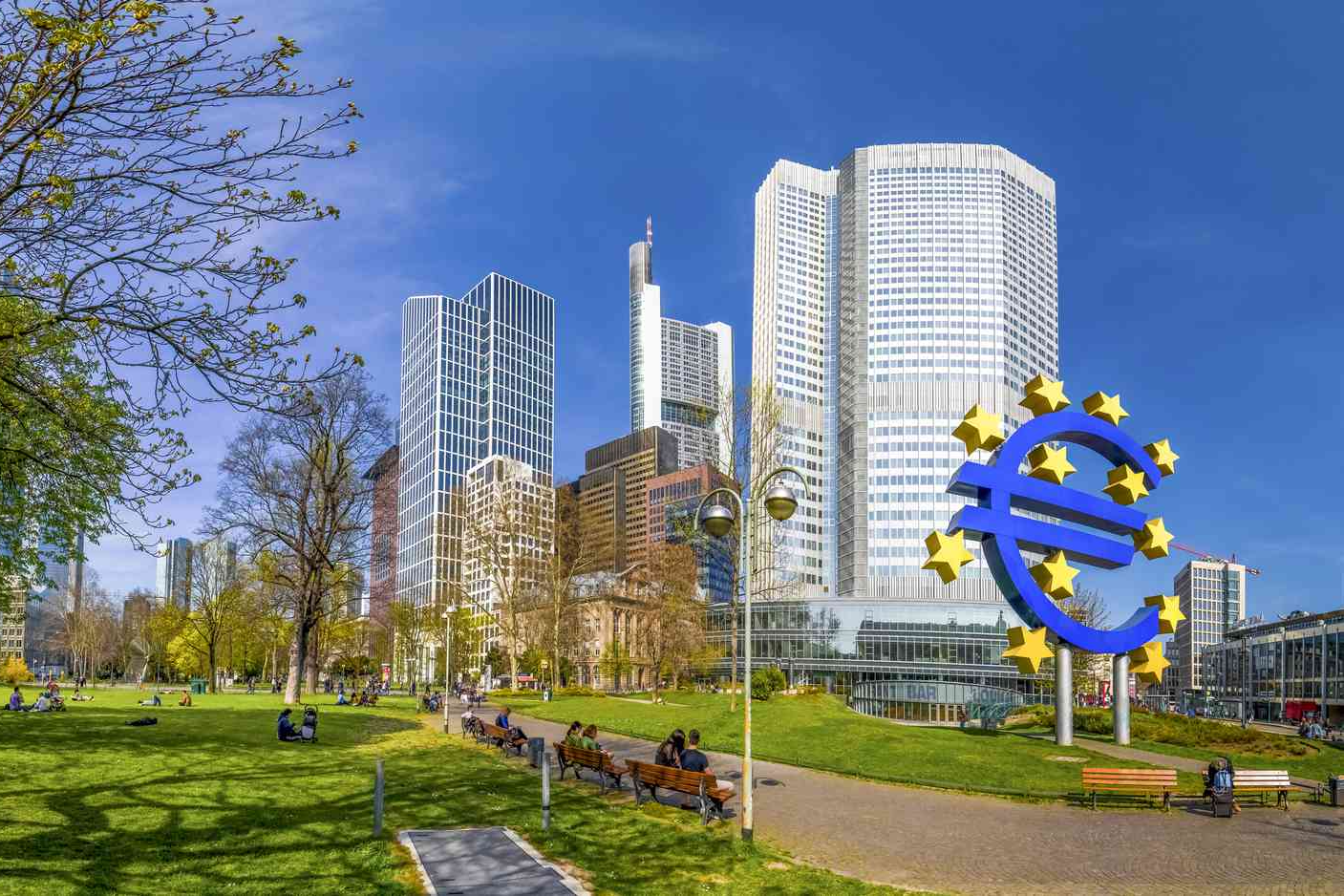 Avrupa Merkez Bankası 5. kez faiz düşürdü