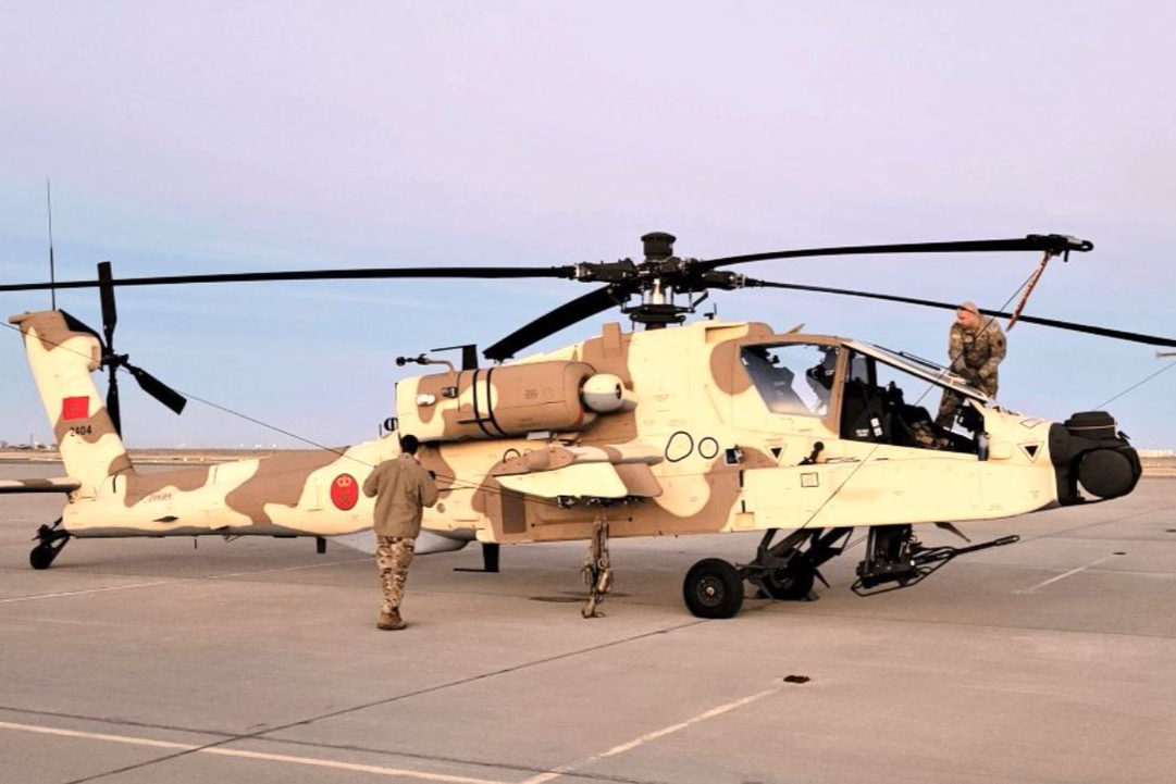 Fas ilk AH-64E Apache helikopterlerini teslim aldı