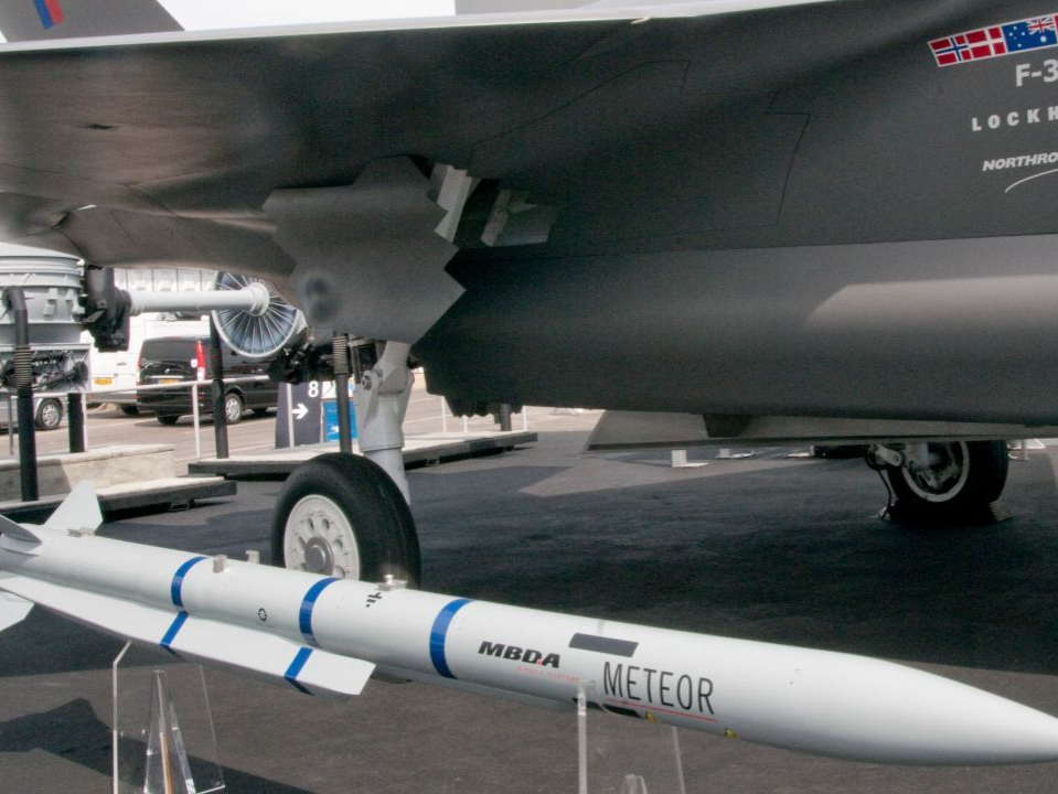 Yunanistan, Türkiye’ye Meteor füzesi satışı için Fransa’dan bilgi istedi