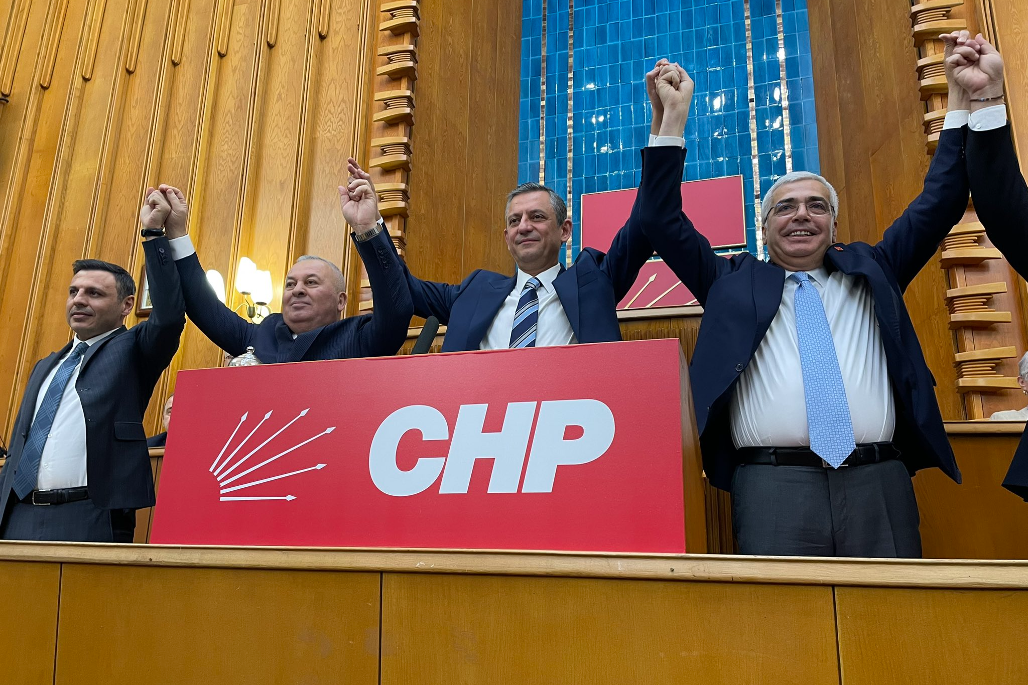 Cemal Enginyurt ve Salih Uzun CHP’ye katıldı