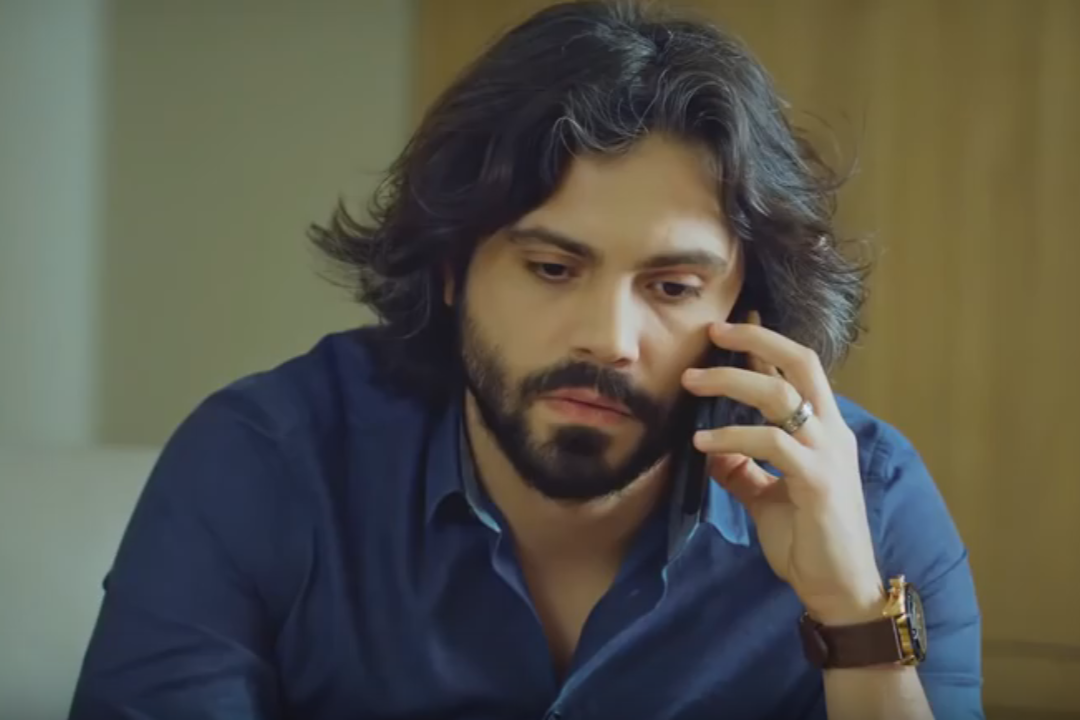 Ünlü oyuncu yıllar sonra Murat Soner’in programında ortaya çıktı