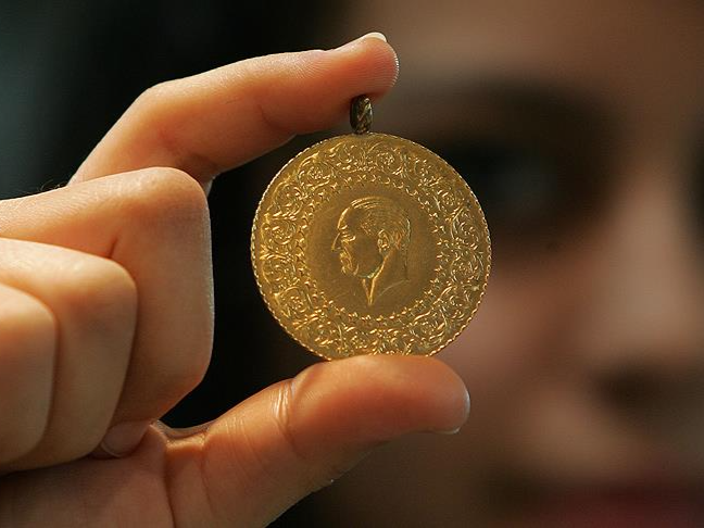 Altın yükselişe geçti! Gram altın 3 bin 168 TL