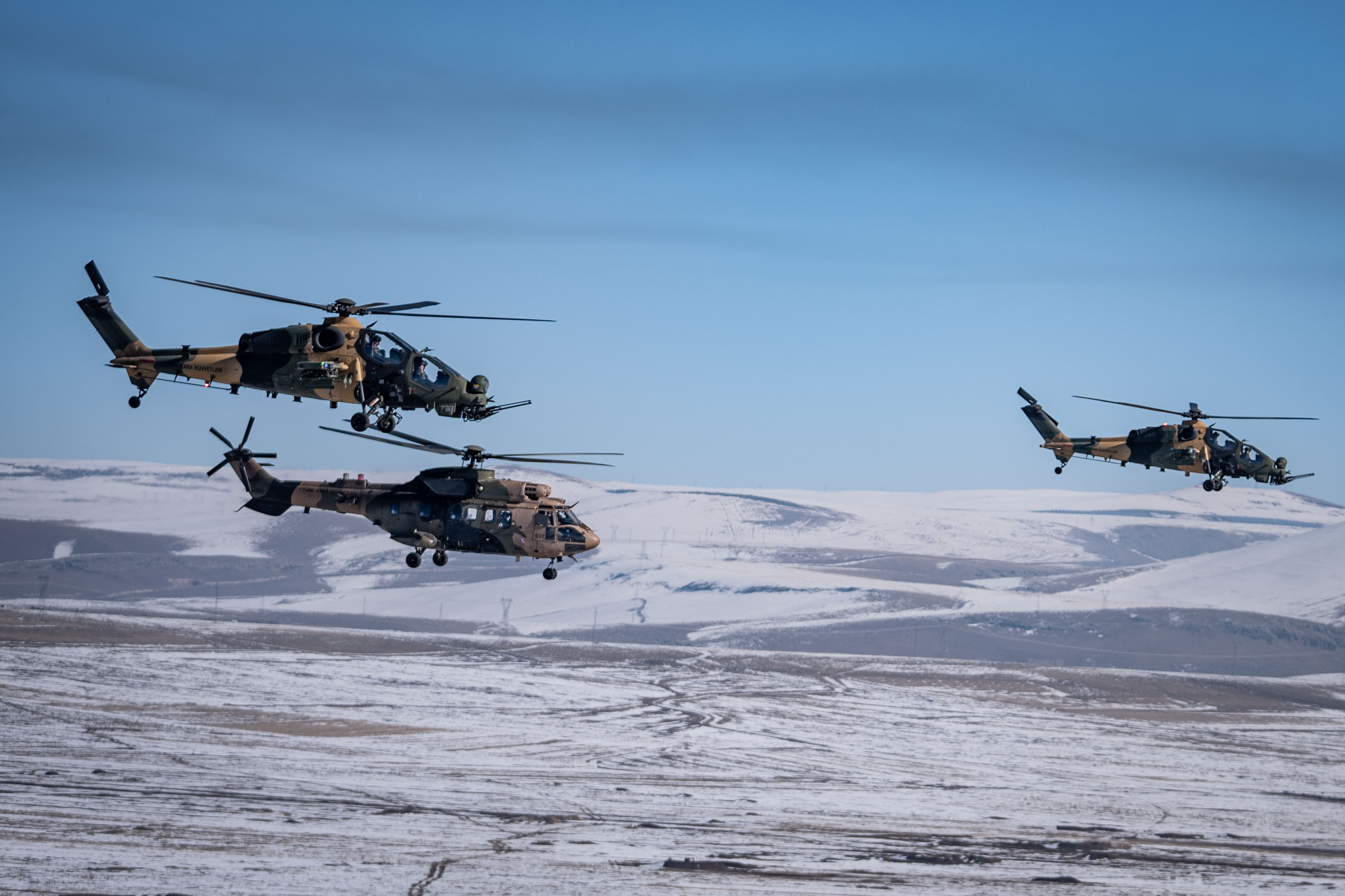 ATAK helikopterleri Kars'ta