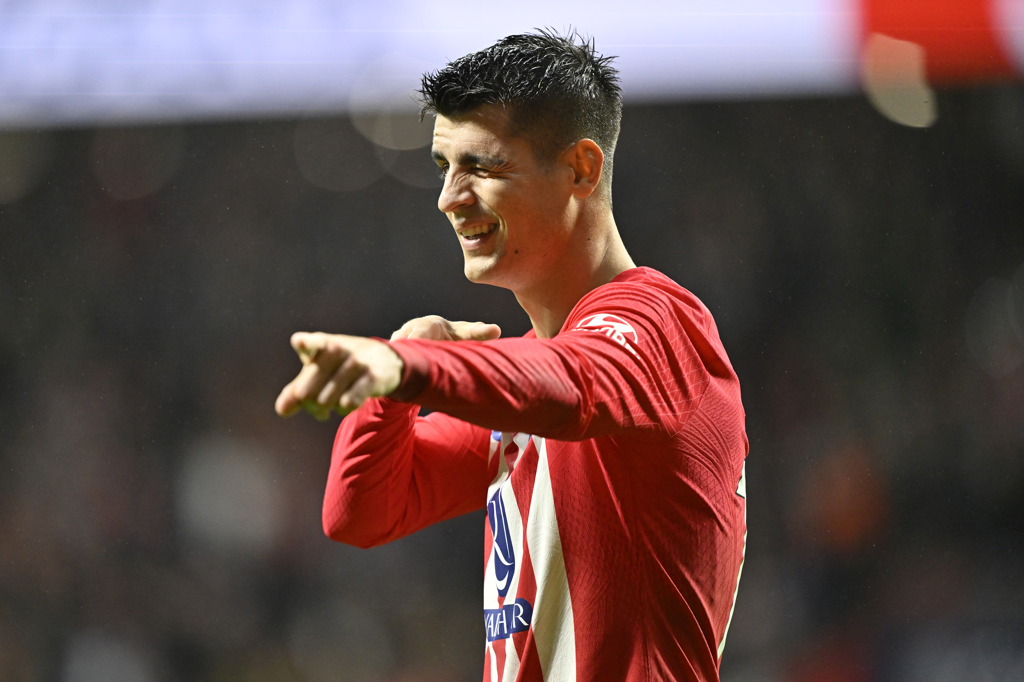 Alvaro Morata Deporivo Alaves'e attığı golü kutluyor: AA 