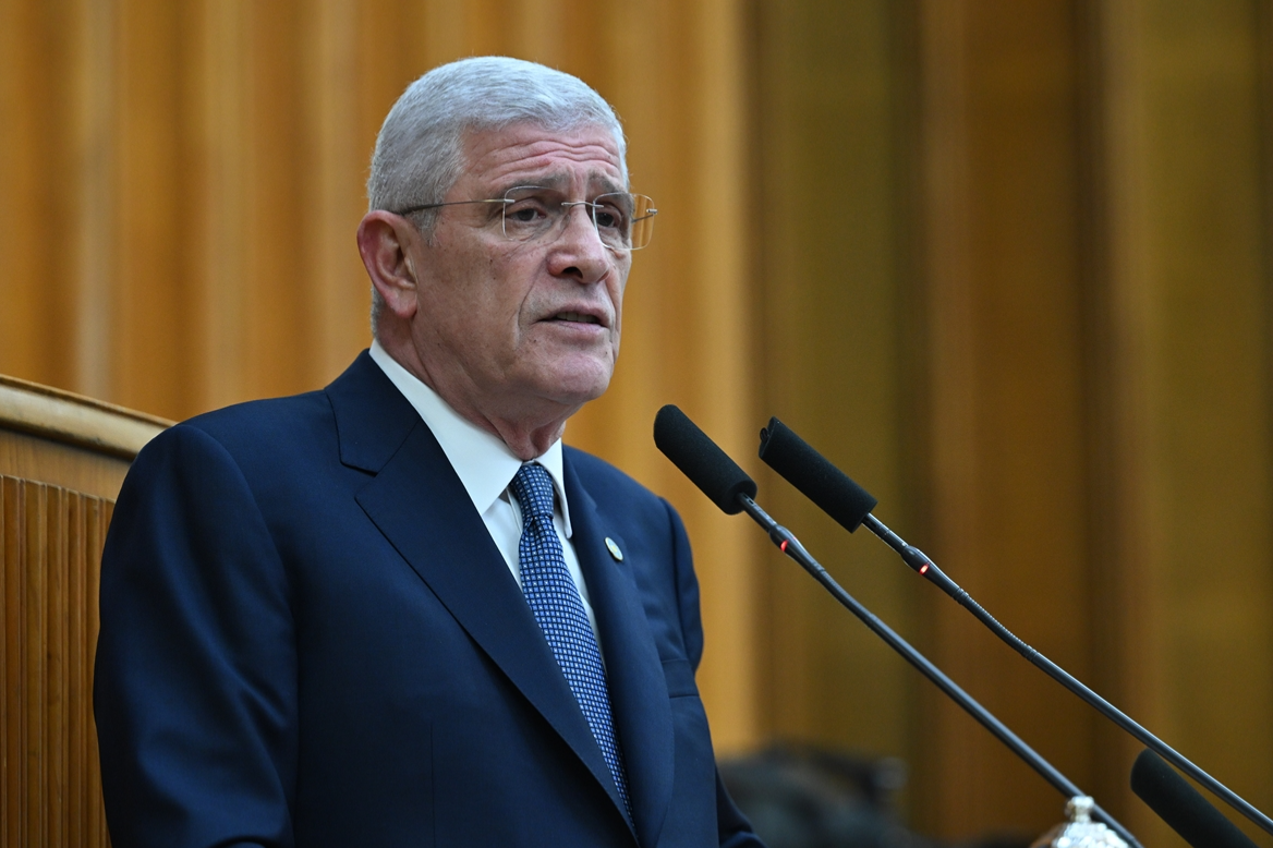 Müsavat Dervişoğlu: Kaos peşindeler