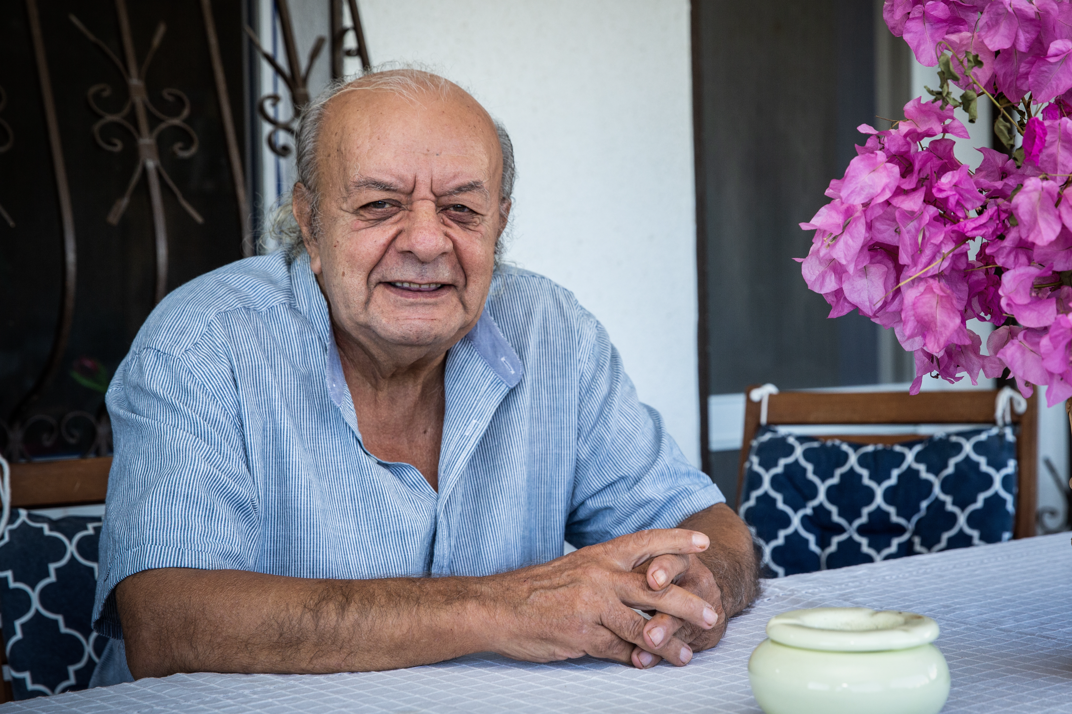 Usta sinema ve tiyatro oyuncusu Sezai Altekin'e büyük vefasızlık! Son yolculuğunda bir avuç insan yanındaydı