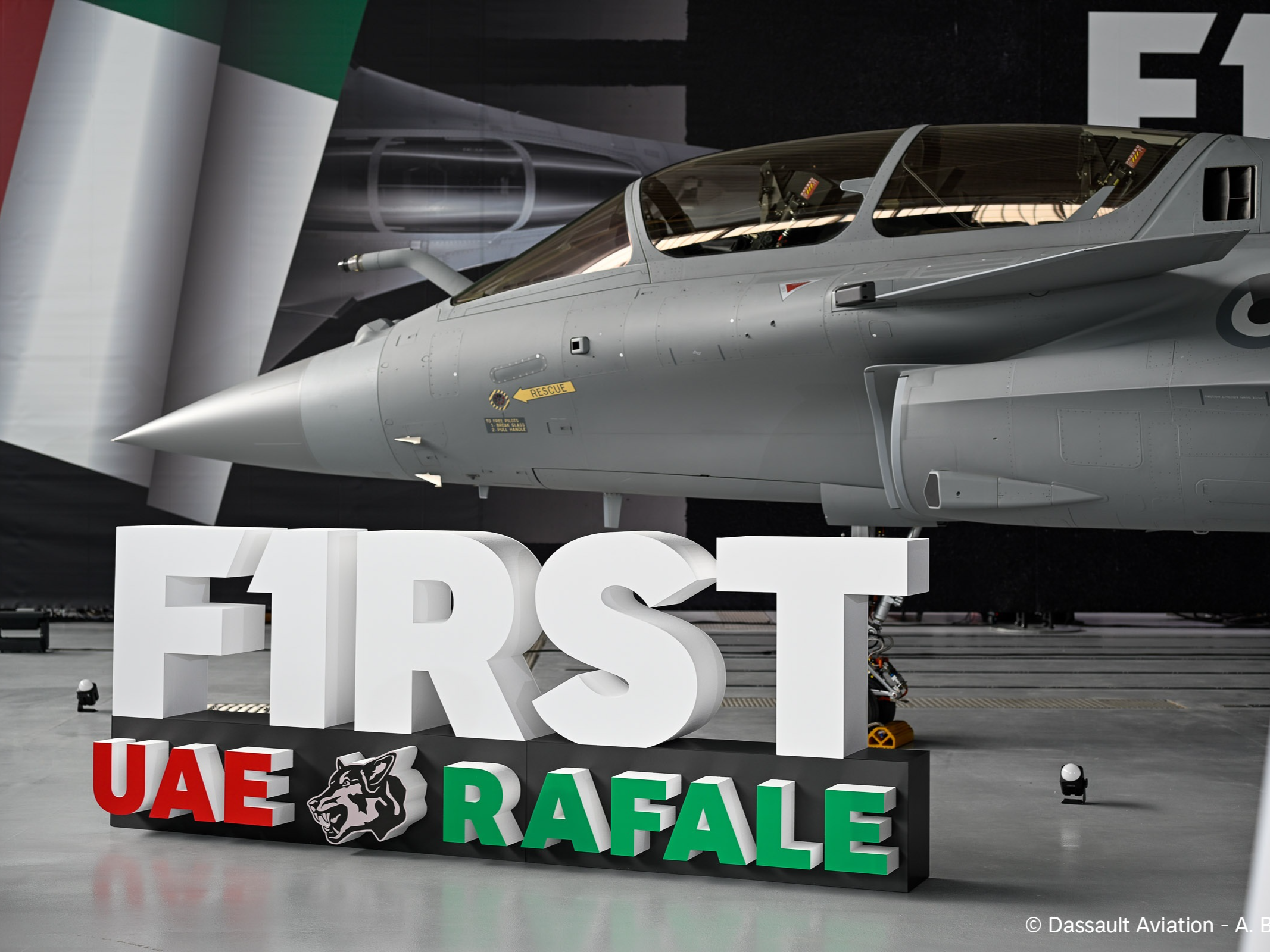 BAE'nin ilk Rafale savaş uçağı tanıtıldı