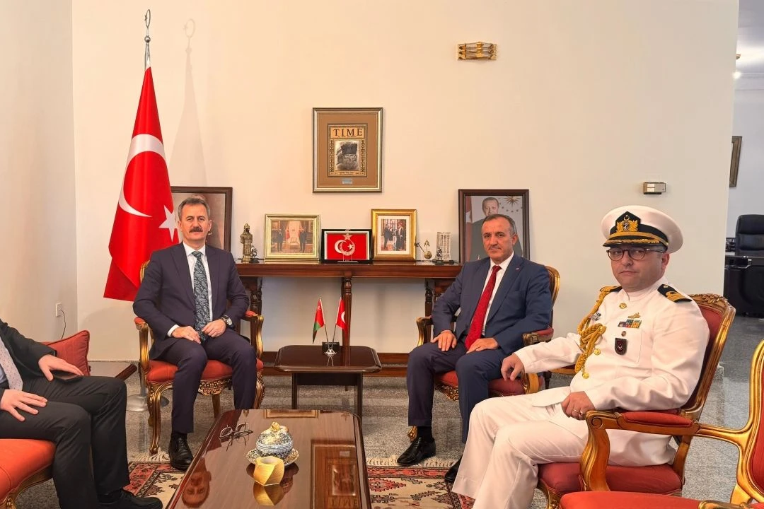 Savunma Sanayii Başkanı Görgün Umman'da temaslarda bulunuyor