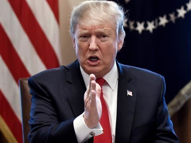 Trump AB'ye ek gümrük tarifeleri uygulayacak