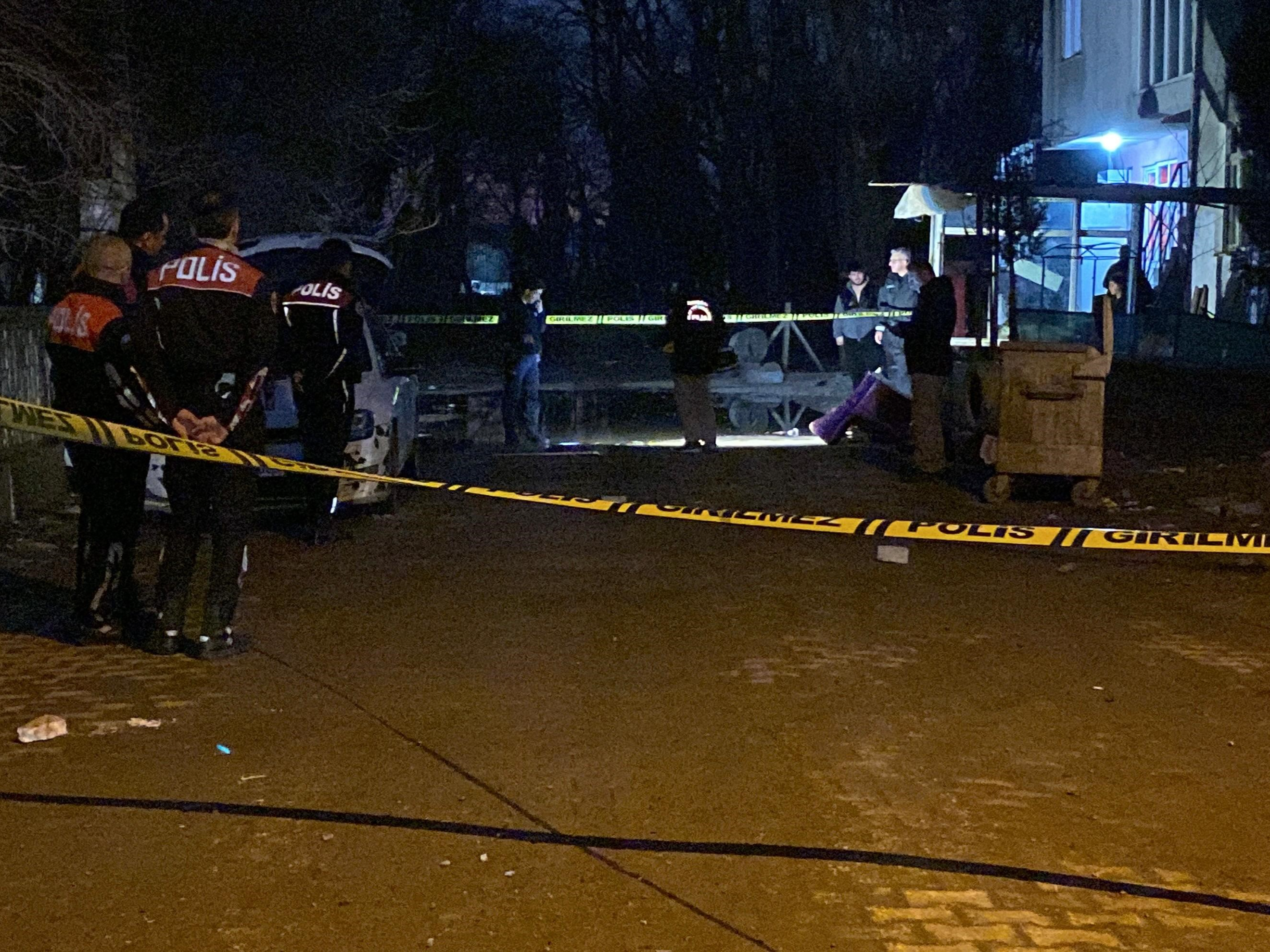 Kocaeli'de polise saldırı: 1 polis ve zanlı yaralandı, 4 kişi gözaltına alındı