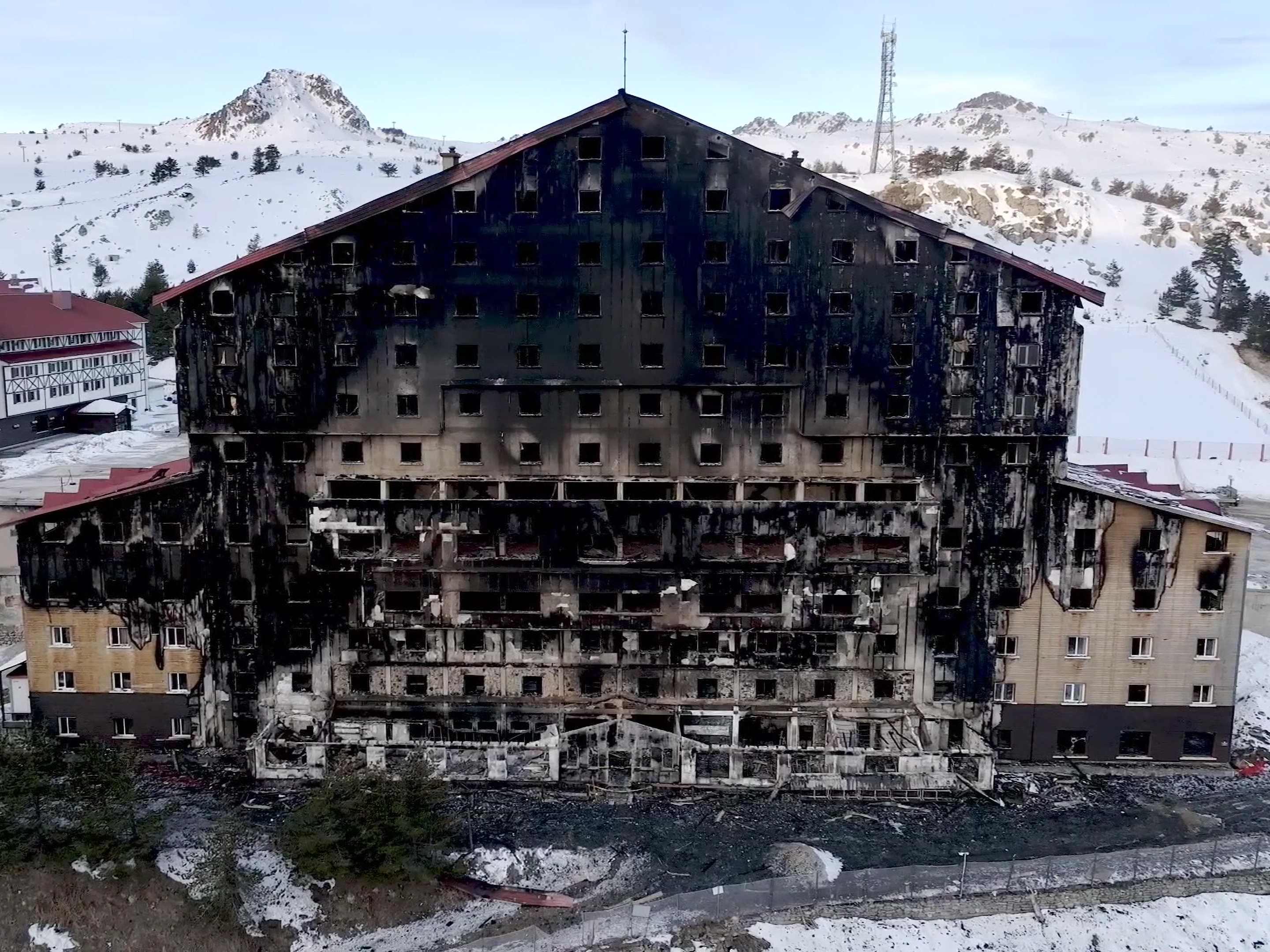 Kartalkaya'daki yangının ayrıntılı hasar tespit raporu savcılığa sunuldu